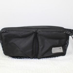 Hex grey check large fanny pack bag